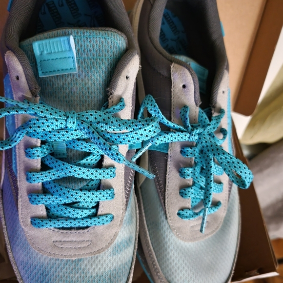 PUMA..sz 13 mens..turquoise/grey - Picture 7 of 10